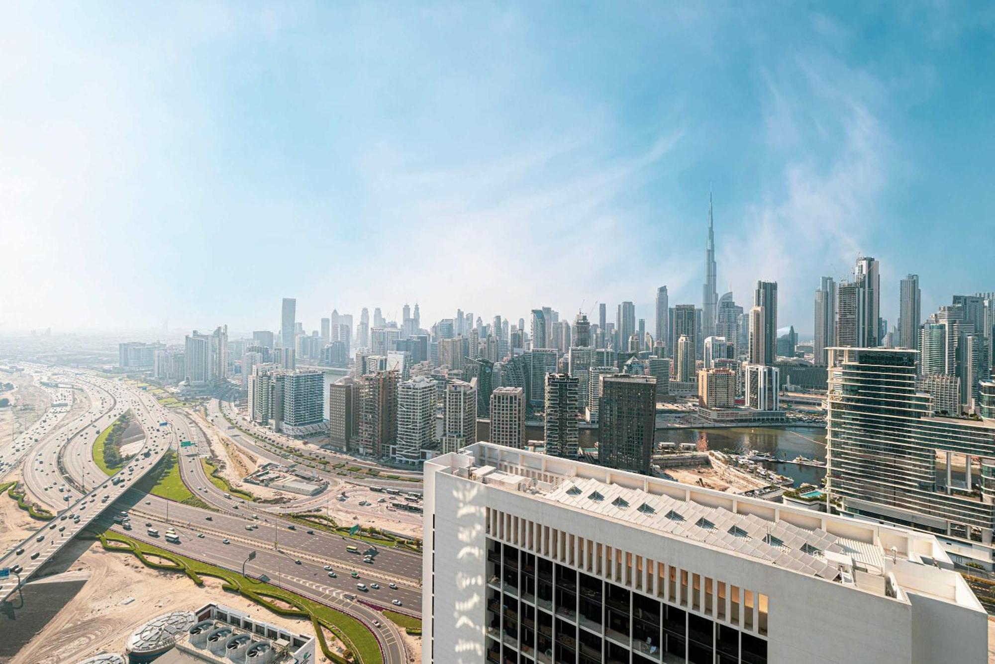 Apartment Modern 1-bedroom With Stunning Burj Khalifa And Views Dubai