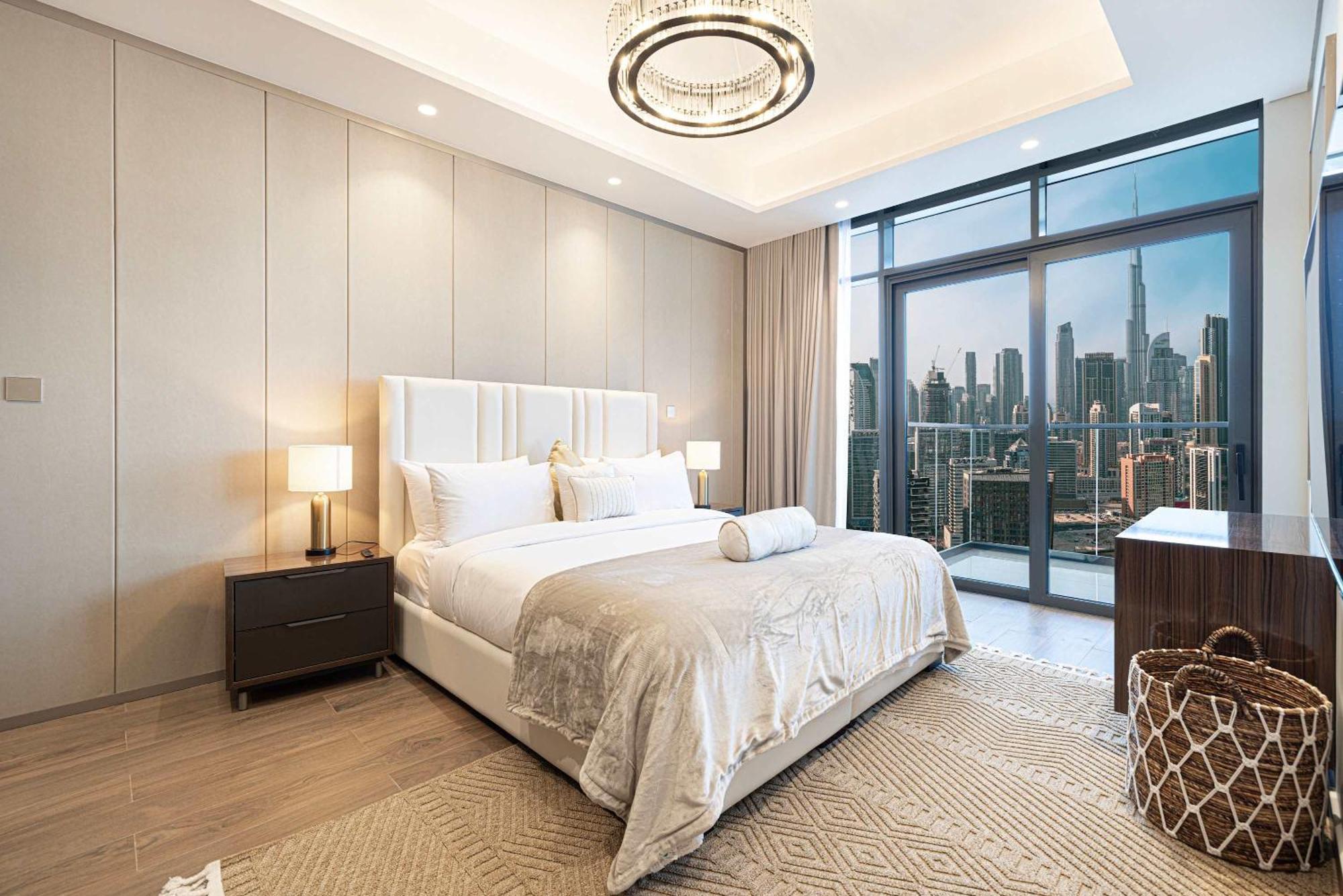 Modern 1-bedroom With Stunning Burj Khalifa And Views Apartment Dubai