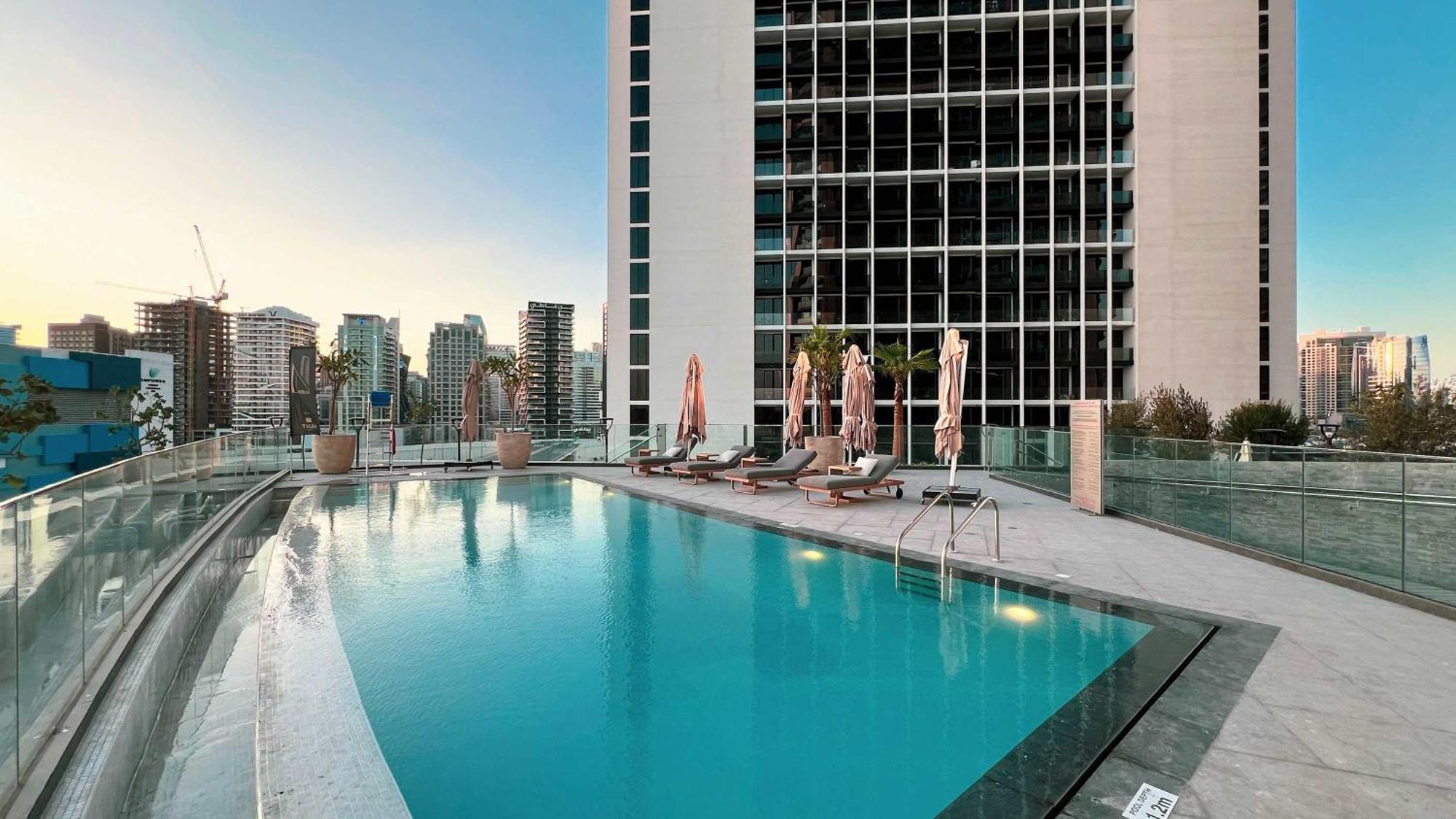 Apartment Modern 1-bedroom With Stunning Burj Khalifa And Views